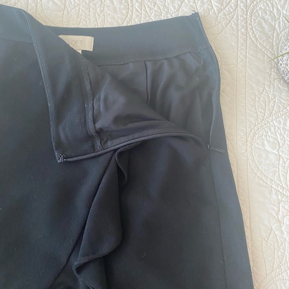 Women’s LOFT Black Ruffled Mini Skirt - size 0 - Picture 11 of 12